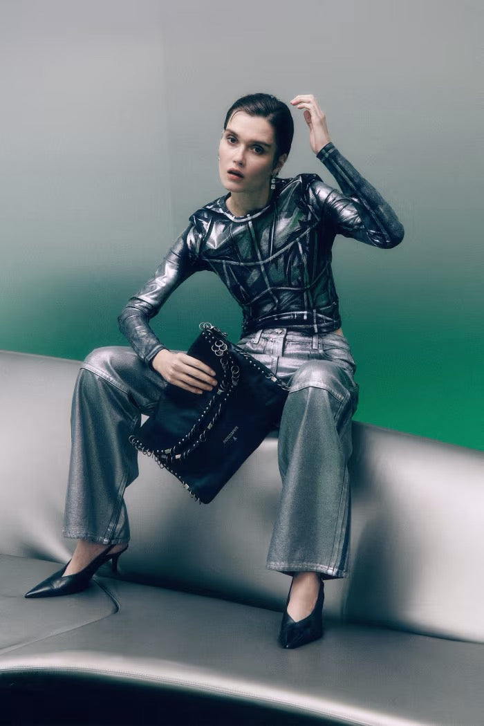 Borsa Radical Boho in pelle con piercing Patrizia Pepe