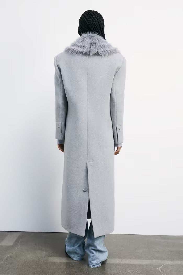 Cappotto lungo con collo fluffy
