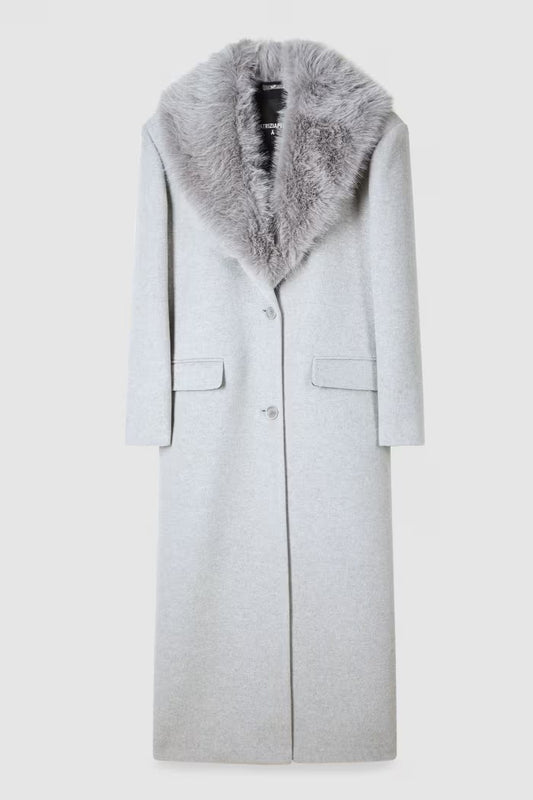 Cappotto lungo con collo fluffy