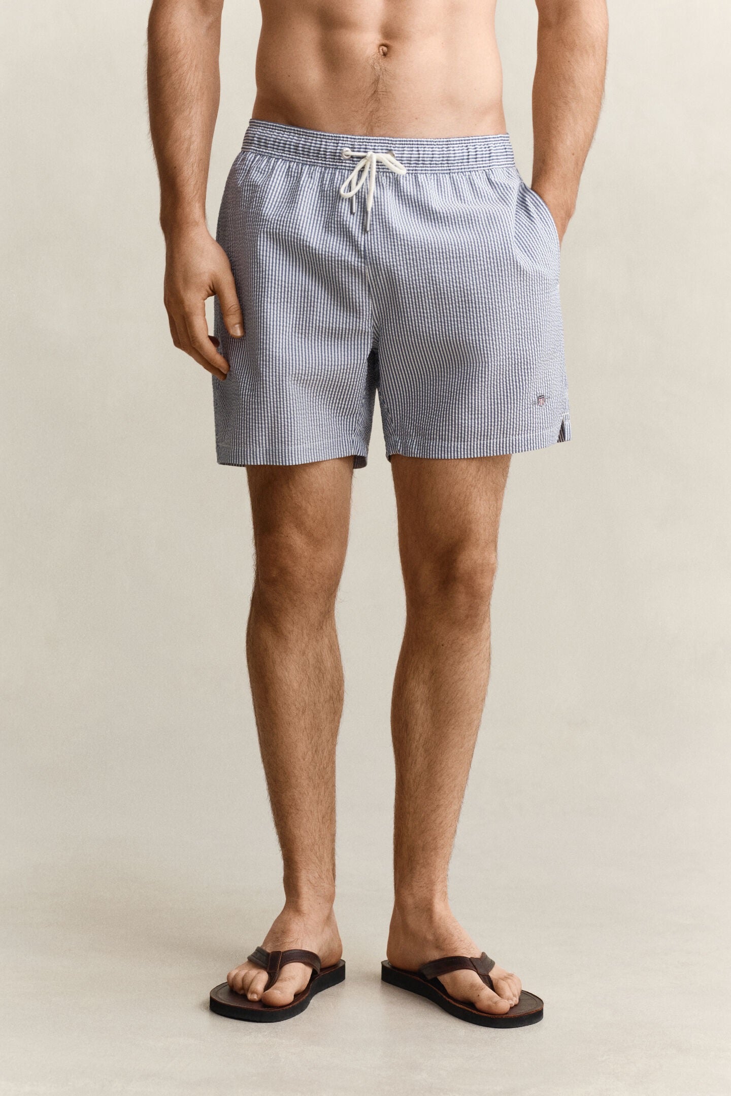 Pantaloncini da bagno in seersucker a righe Gant