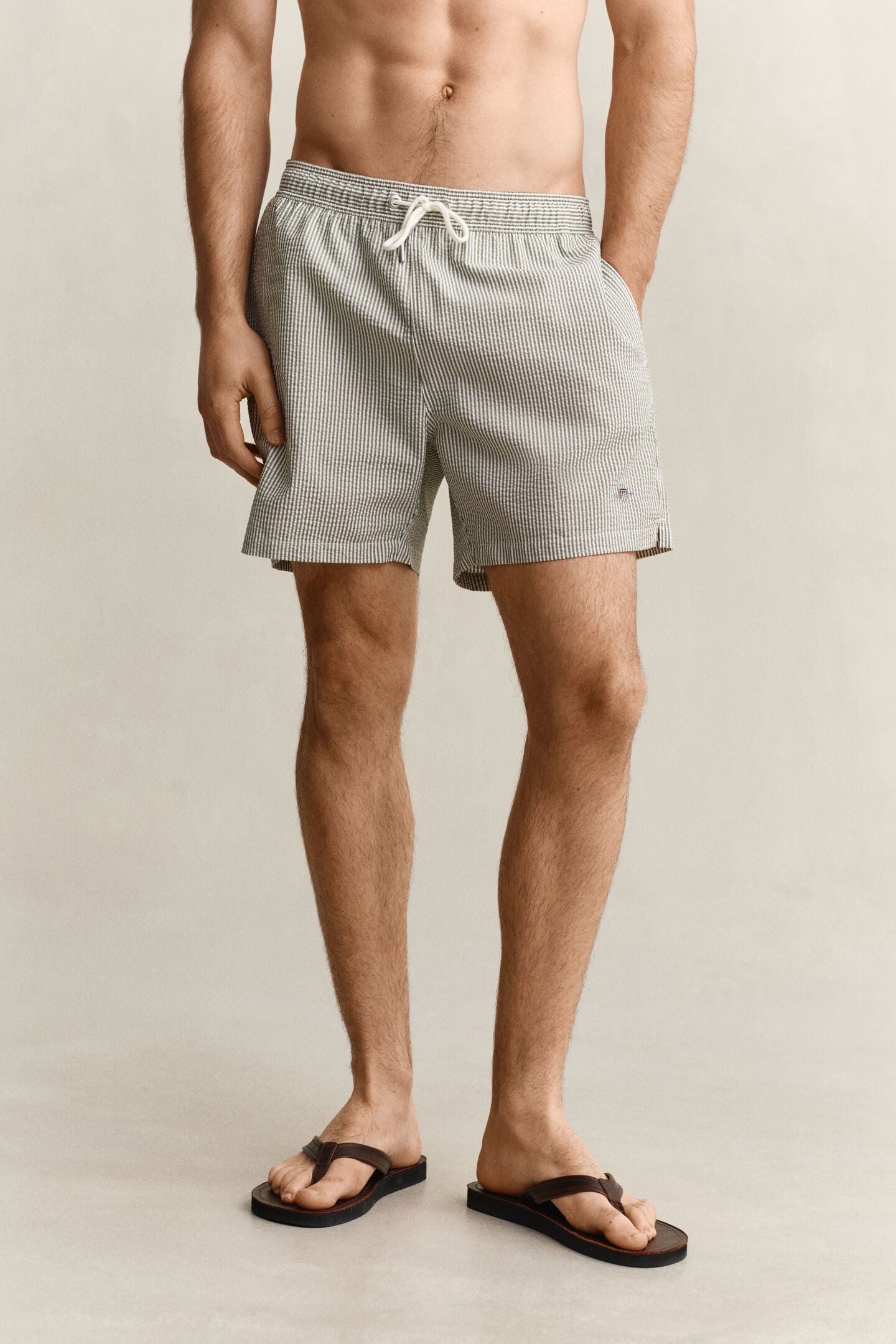 Pantaloncini da bagno in seersucker a righe Gant