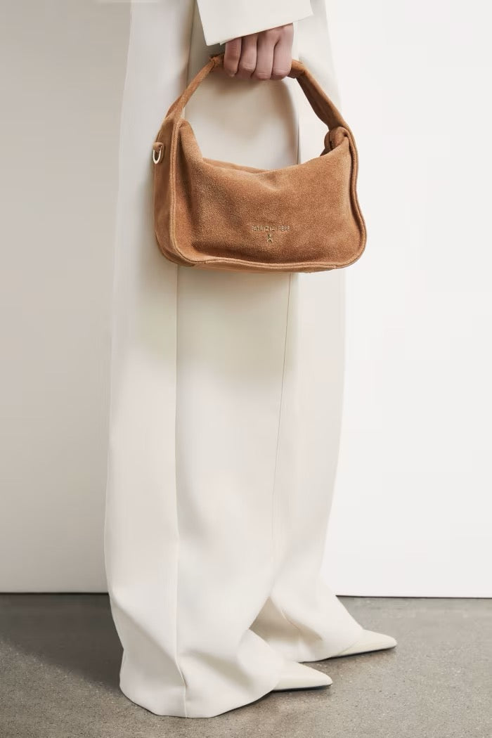 Borsa a spalla Contemporary Hobo piccola in suede Patrizia Pepe
